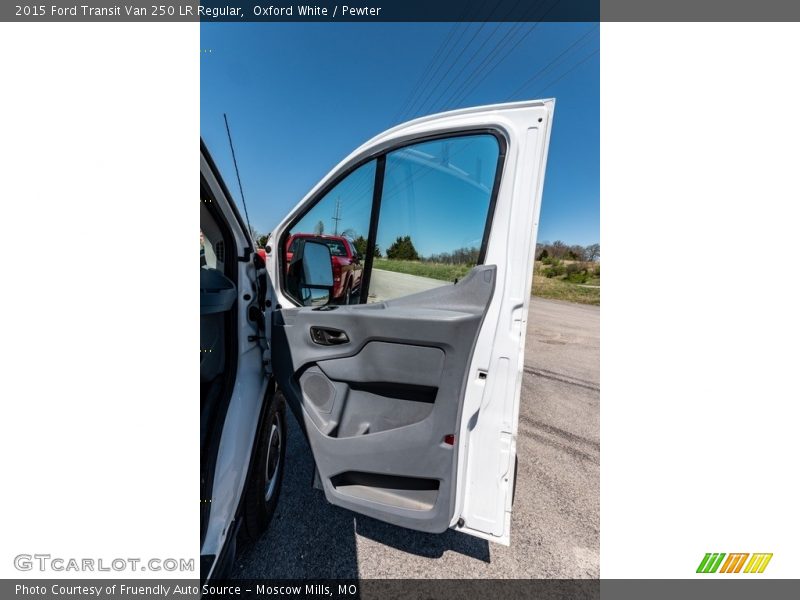 Oxford White / Pewter 2015 Ford Transit Van 250 LR Regular
