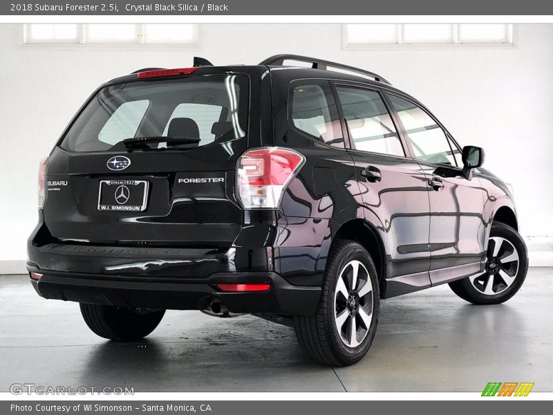 Crystal Black Silica / Black 2018 Subaru Forester 2.5i