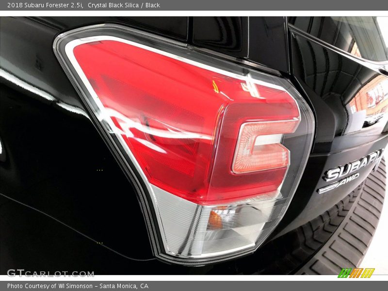 Crystal Black Silica / Black 2018 Subaru Forester 2.5i