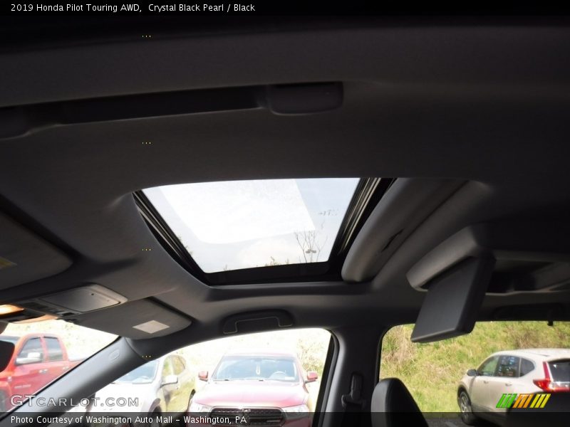 Crystal Black Pearl / Black 2019 Honda Pilot Touring AWD