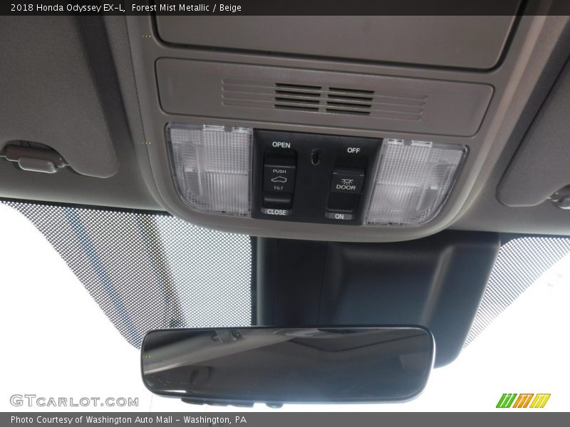 Forest Mist Metallic / Beige 2018 Honda Odyssey EX-L