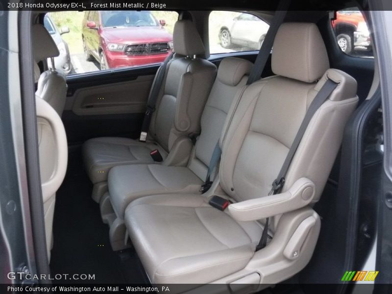 Forest Mist Metallic / Beige 2018 Honda Odyssey EX-L