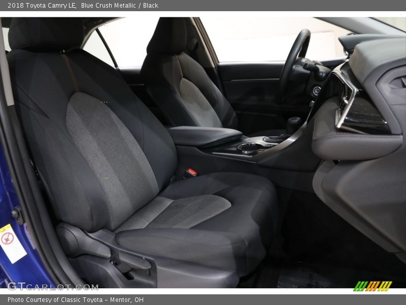 Blue Crush Metallic / Black 2018 Toyota Camry LE