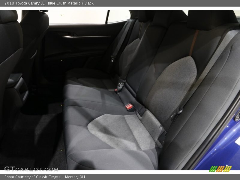 Blue Crush Metallic / Black 2018 Toyota Camry LE