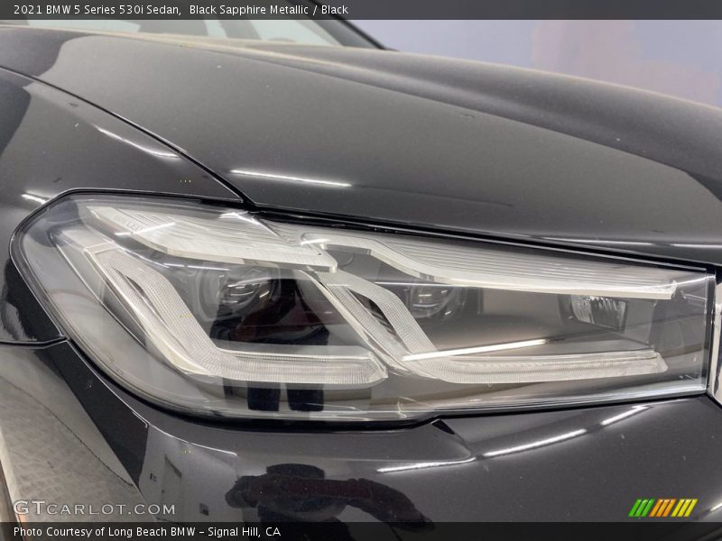 Black Sapphire Metallic / Black 2021 BMW 5 Series 530i Sedan