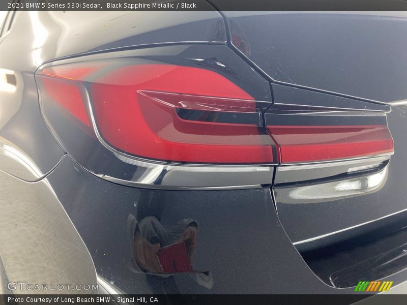 Black Sapphire Metallic / Black 2021 BMW 5 Series 530i Sedan