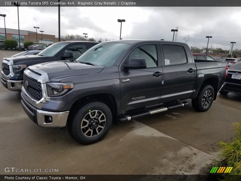Magnetic Gray Metallic / Graphite 2021 Toyota Tundra SR5 CrewMax 4x4