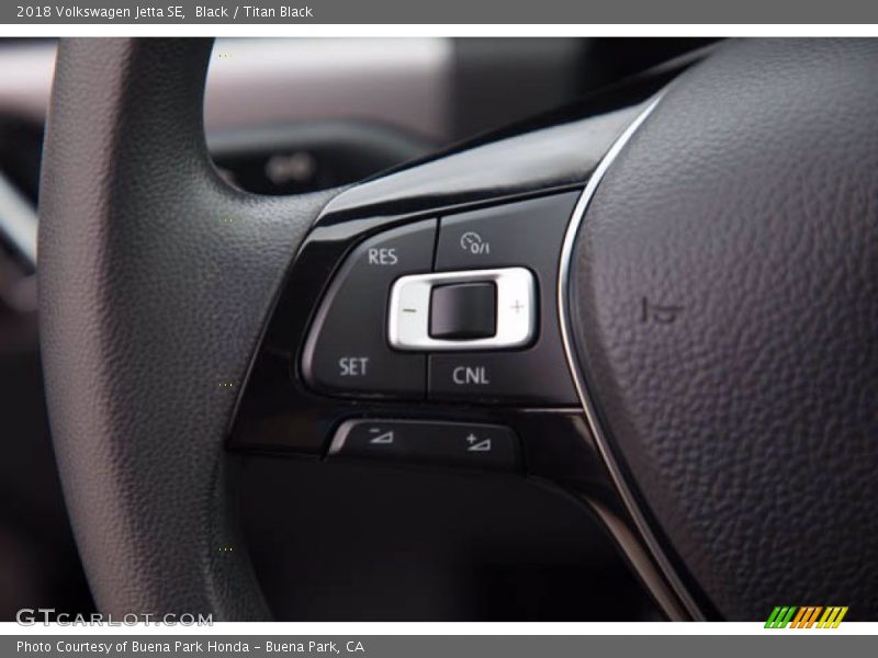 Black / Titan Black 2018 Volkswagen Jetta SE