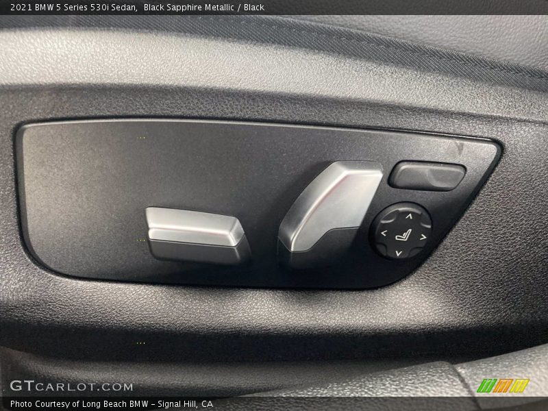 Black Sapphire Metallic / Black 2021 BMW 5 Series 530i Sedan