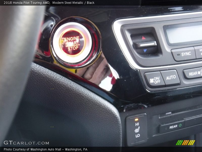 Controls of 2018 Pilot Touring AWD
