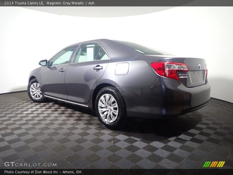Magnetic Gray Metallic / Ash 2014 Toyota Camry LE