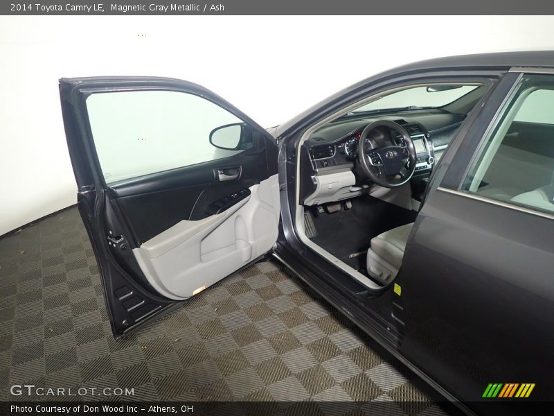 Magnetic Gray Metallic / Ash 2014 Toyota Camry LE