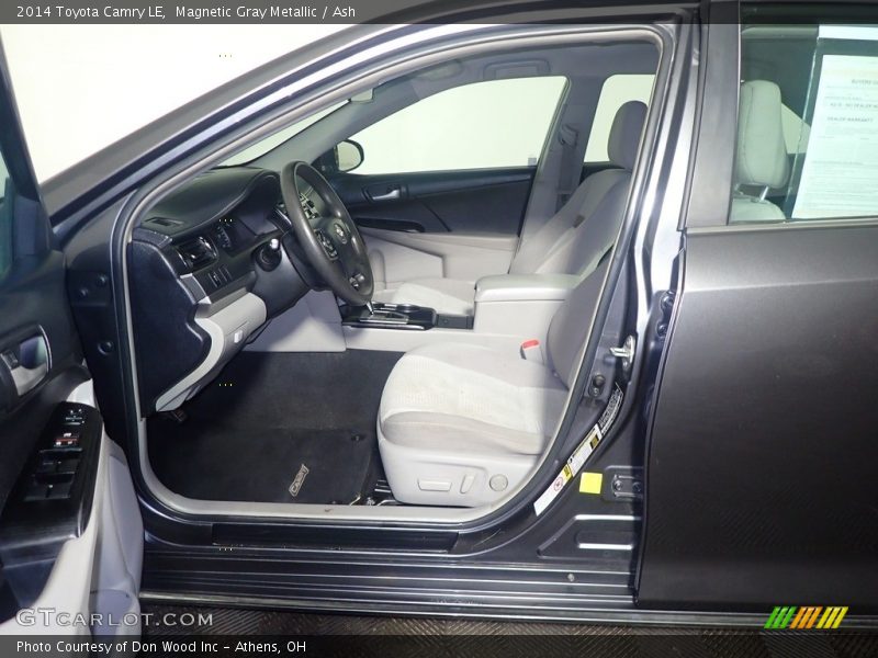 Magnetic Gray Metallic / Ash 2014 Toyota Camry LE