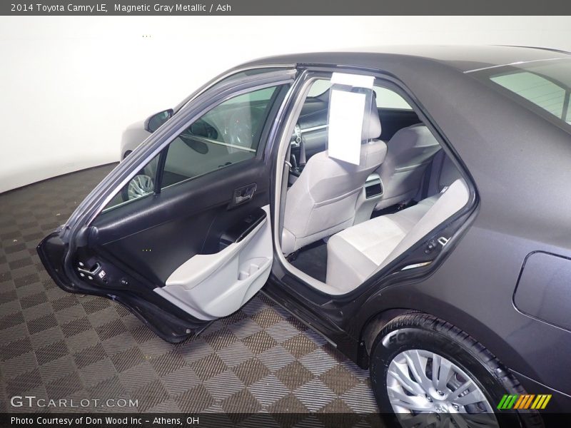 Magnetic Gray Metallic / Ash 2014 Toyota Camry LE