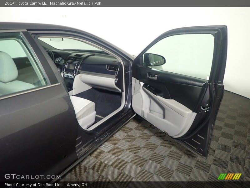 Magnetic Gray Metallic / Ash 2014 Toyota Camry LE