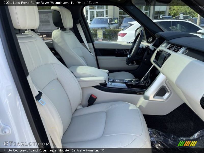 Fuji White / Ebony 2021 Land Rover Range Rover Westminster
