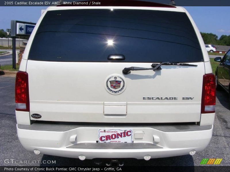 White Diamond / Shale 2005 Cadillac Escalade ESV AWD