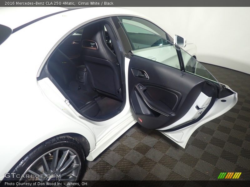 Cirrus White / Black 2016 Mercedes-Benz CLA 250 4Matic