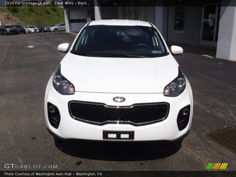 Clear White / Black 2018 Kia Sportage LX AWD