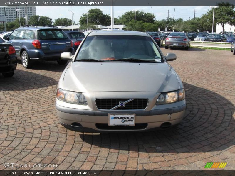 Ash Gold Metallic / Beige/Light Sand 2002 Volvo S60 2.4
