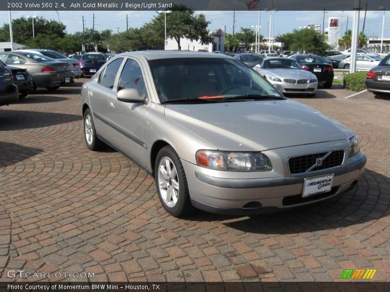 Ash Gold Metallic / Beige/Light Sand 2002 Volvo S60 2.4