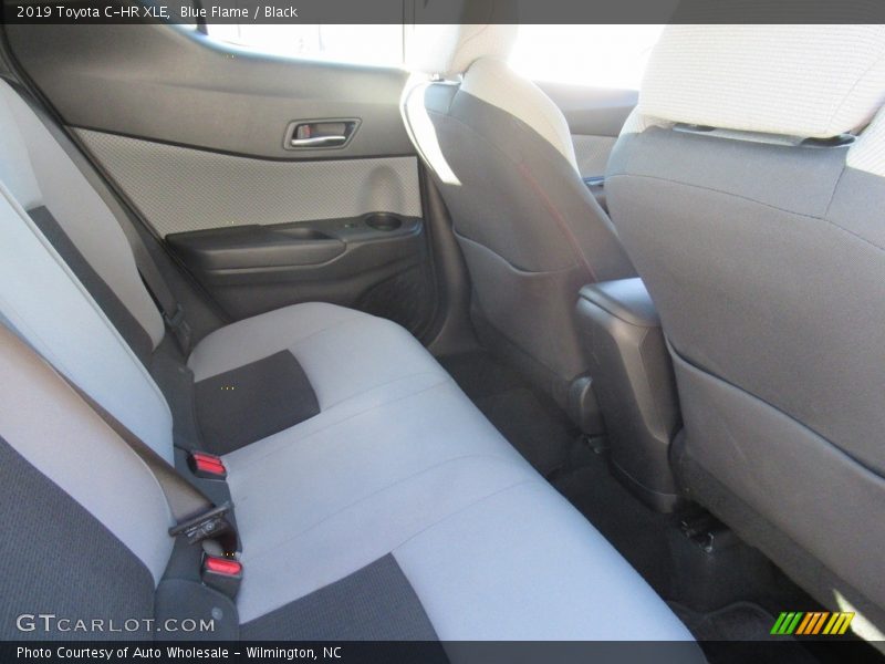 Blue Flame / Black 2019 Toyota C-HR XLE