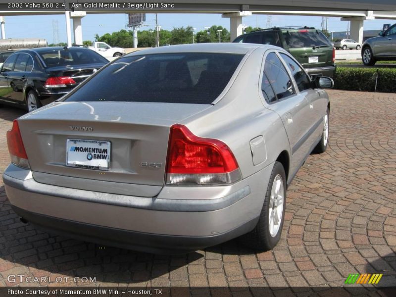 Ash Gold Metallic / Beige/Light Sand 2002 Volvo S60 2.4