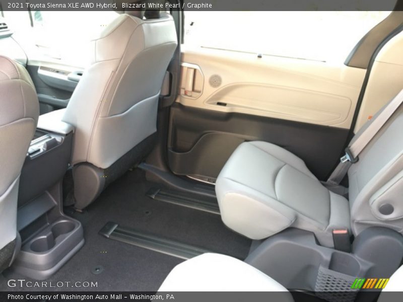 Blizzard White Pearl / Graphite 2021 Toyota Sienna XLE AWD Hybrid