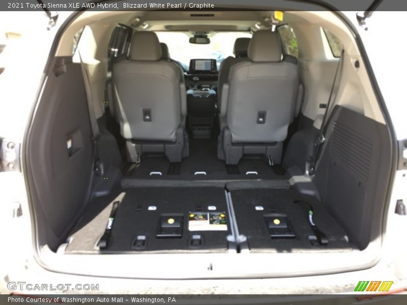 Blizzard White Pearl / Graphite 2021 Toyota Sienna XLE AWD Hybrid