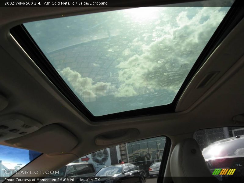 Ash Gold Metallic / Beige/Light Sand 2002 Volvo S60 2.4