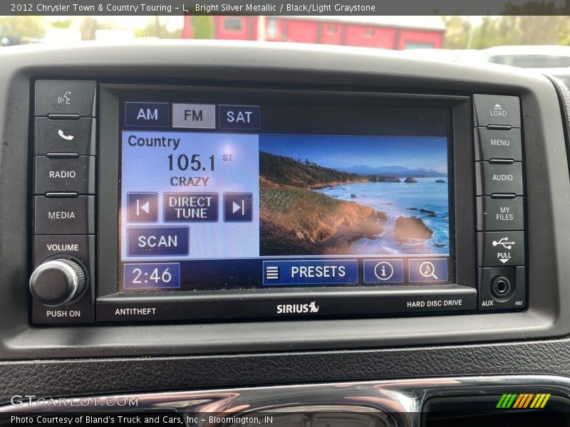 Bright Silver Metallic / Black/Light Graystone 2012 Chrysler Town & Country Touring - L