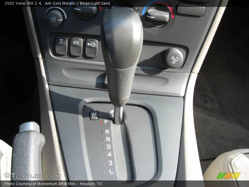 Ash Gold Metallic / Beige/Light Sand 2002 Volvo S60 2.4