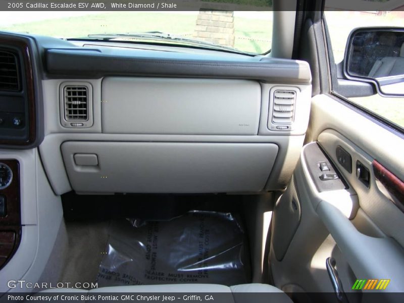 White Diamond / Shale 2005 Cadillac Escalade ESV AWD