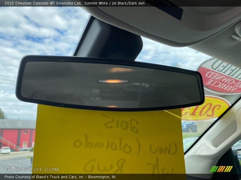 Summit White / Jet Black/Dark Ash 2015 Chevrolet Colorado WT Extended Cab