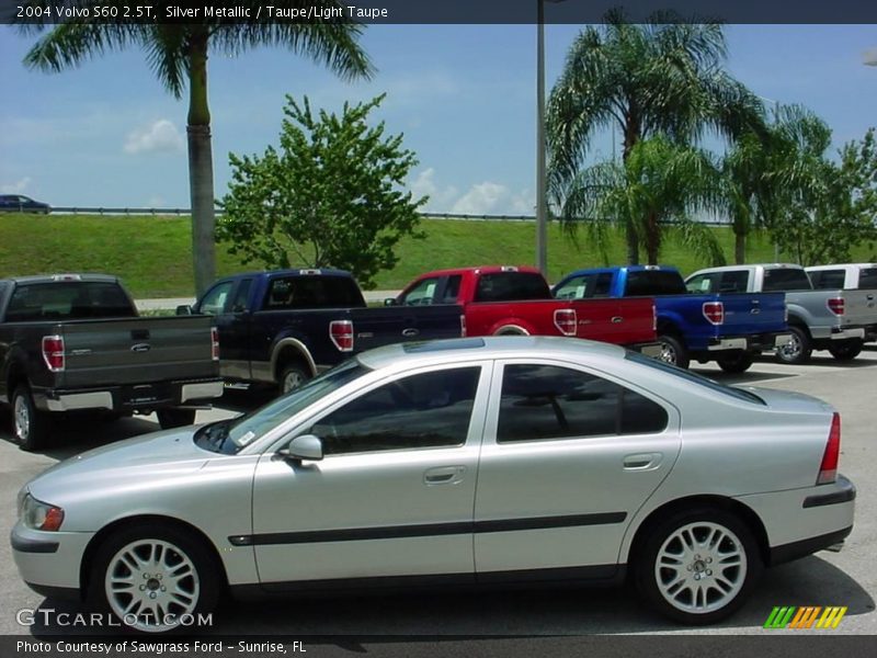 Silver Metallic / Taupe/Light Taupe 2004 Volvo S60 2.5T