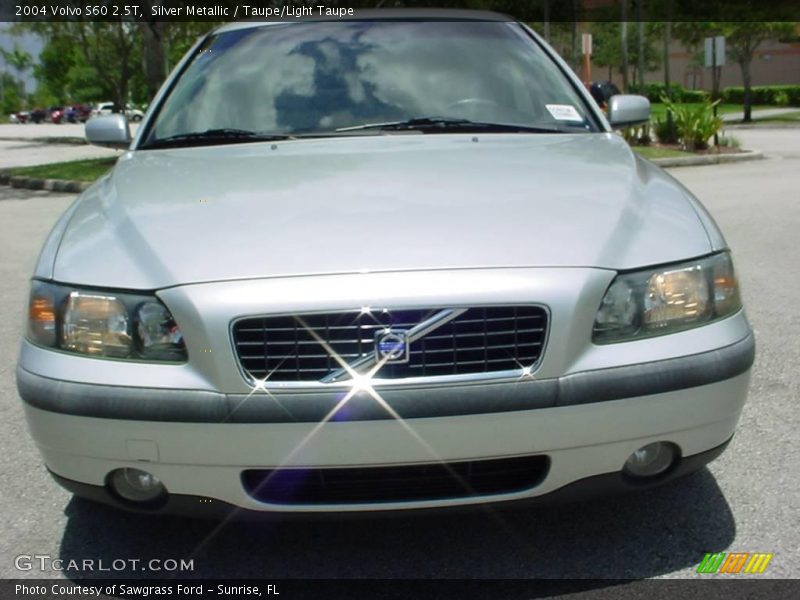 Silver Metallic / Taupe/Light Taupe 2004 Volvo S60 2.5T