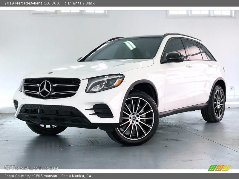Polar White / Black 2019 Mercedes-Benz GLC 300
