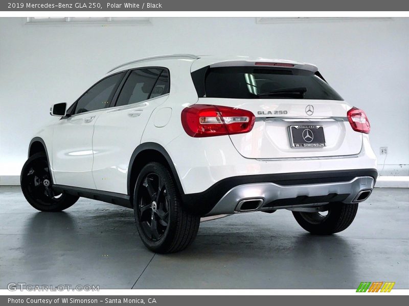 Polar White / Black 2019 Mercedes-Benz GLA 250
