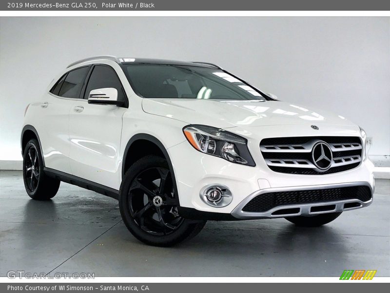Polar White / Black 2019 Mercedes-Benz GLA 250