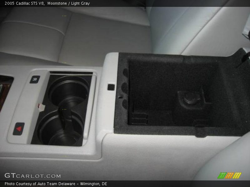 Moonstone / Light Gray 2005 Cadillac STS V8