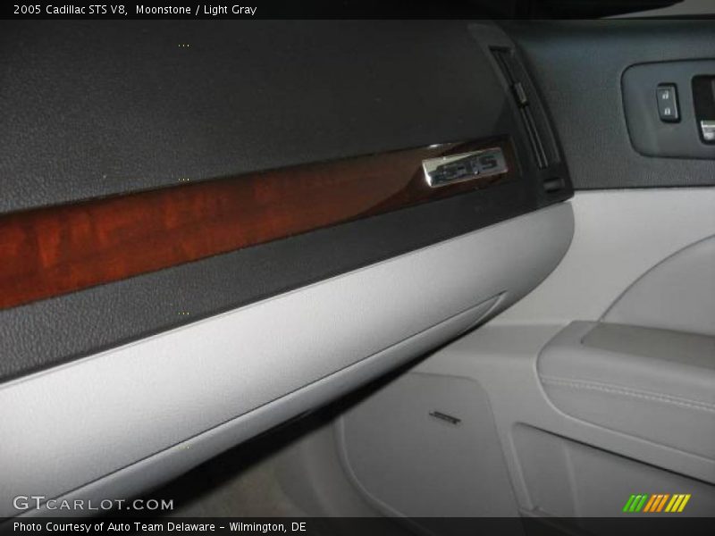 Moonstone / Light Gray 2005 Cadillac STS V8