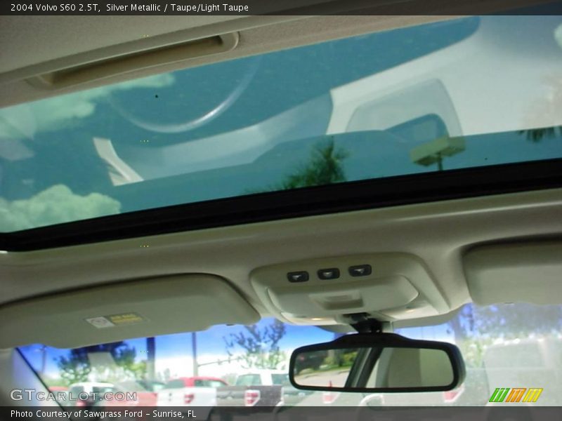 Silver Metallic / Taupe/Light Taupe 2004 Volvo S60 2.5T