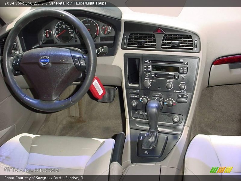 Silver Metallic / Taupe/Light Taupe 2004 Volvo S60 2.5T