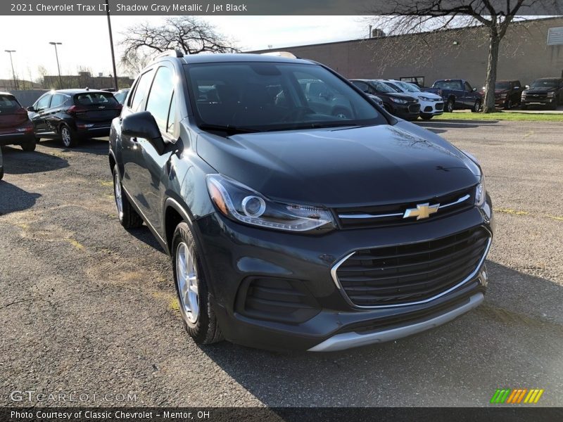 Shadow Gray Metallic / Jet Black 2021 Chevrolet Trax LT