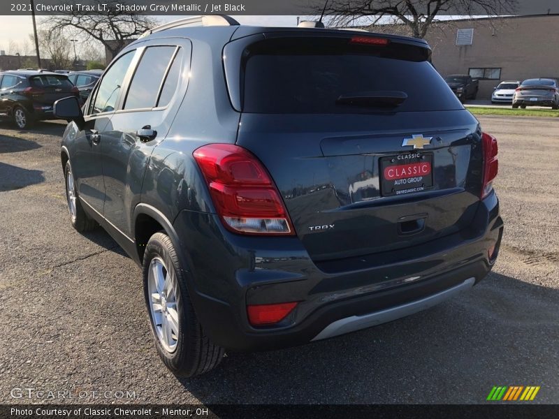 Shadow Gray Metallic / Jet Black 2021 Chevrolet Trax LT