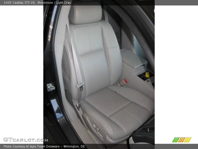 Moonstone / Light Gray 2005 Cadillac STS V8