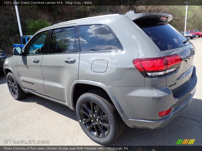 Sting-Gray / Black 2021 Jeep Grand Cherokee Laredo 4x4