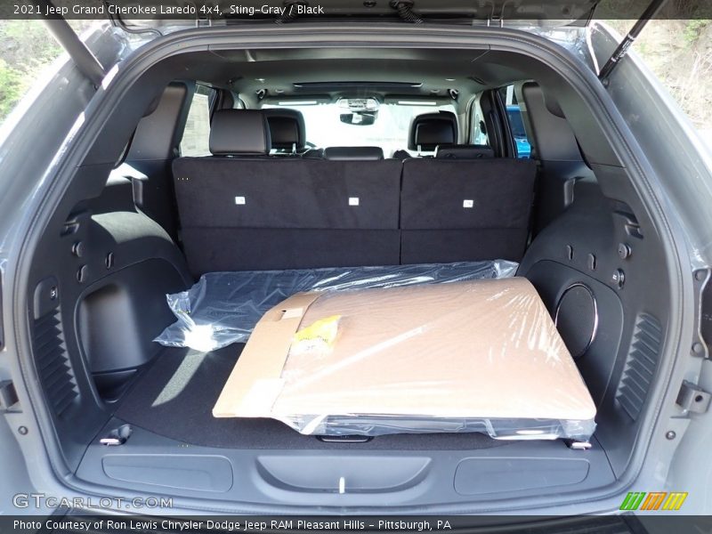 Sting-Gray / Black 2021 Jeep Grand Cherokee Laredo 4x4