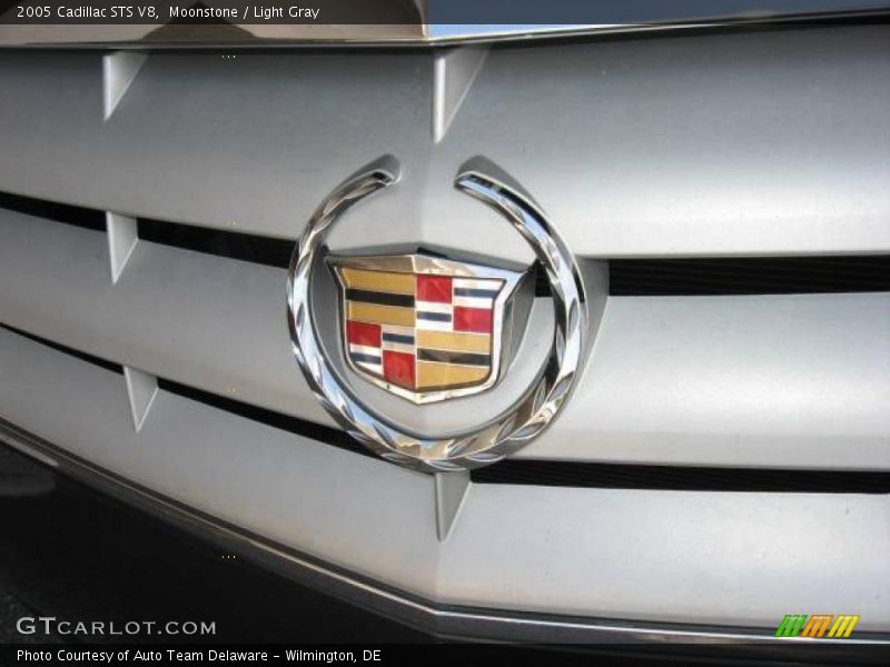 Moonstone / Light Gray 2005 Cadillac STS V8