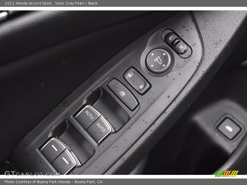 Sonic Gray Pearl / Black 2021 Honda Accord Sport